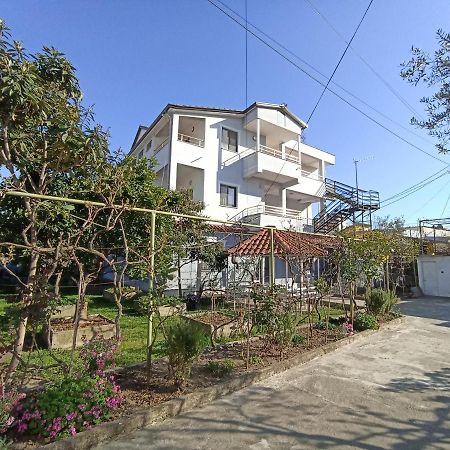Villa Osmani Драч Екстериор снимка