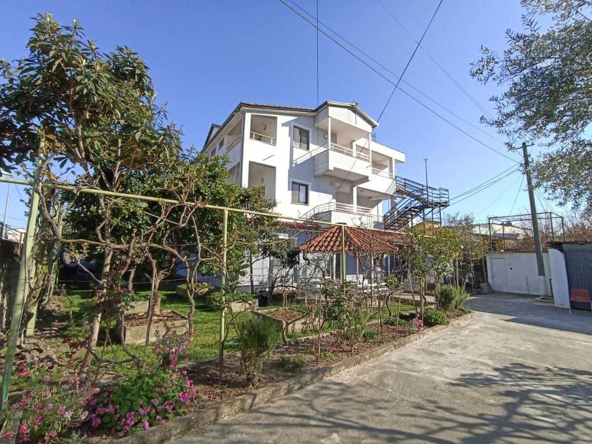 Villa Osmani Драч Екстериор снимка